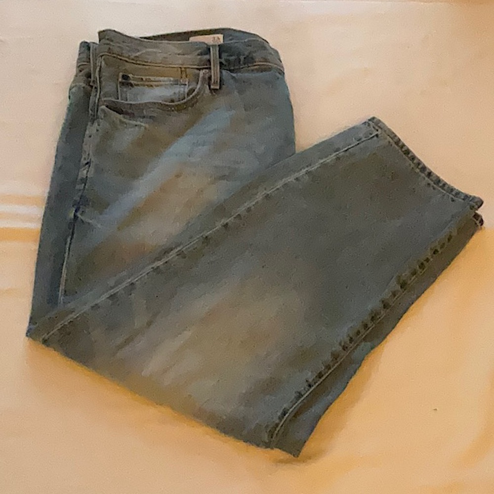 Gap 1969 Sexy Boyfriend Relaxed Size 33 Inseam 30” - Picture 2 of 8